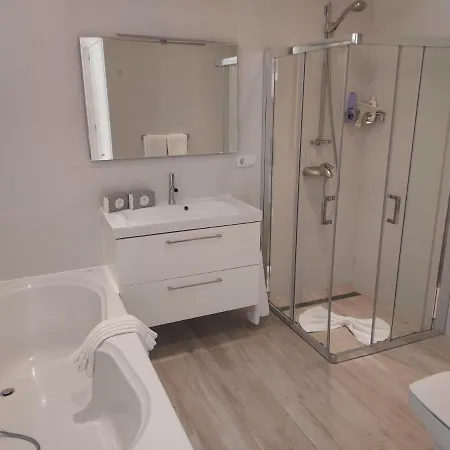 Living Apartment *